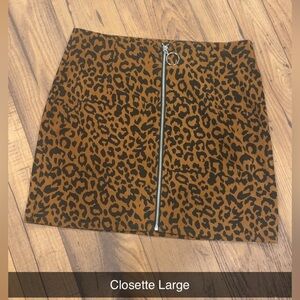 Closet Leopard Print Mini Skirt with Zipper